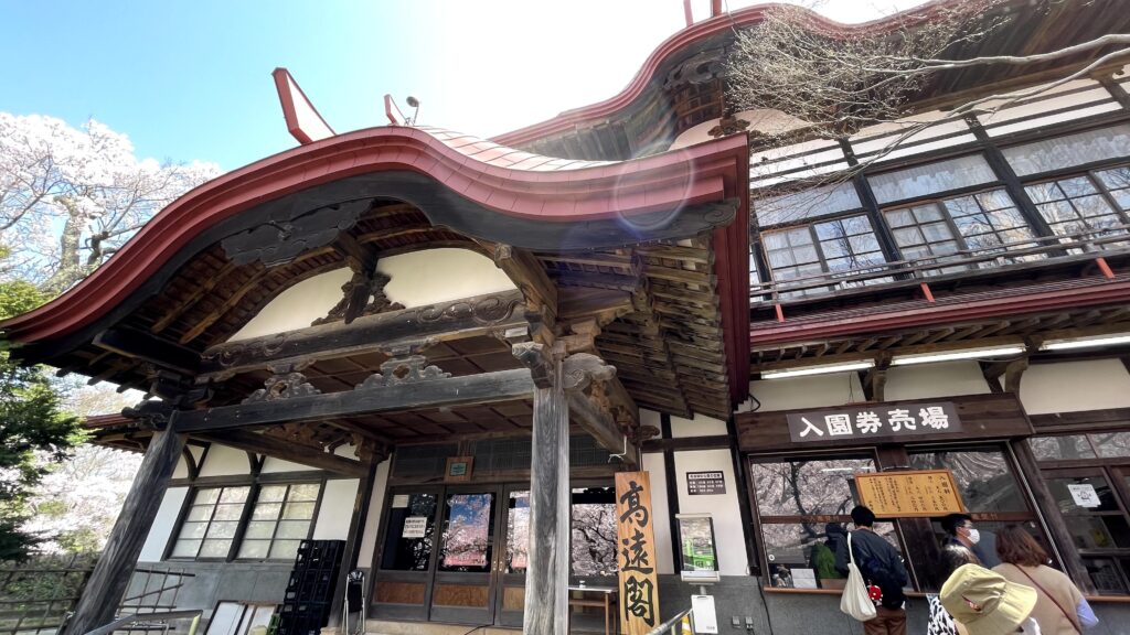 日本100名城「高遠城」は桜の名所!御城印とスタンプあり