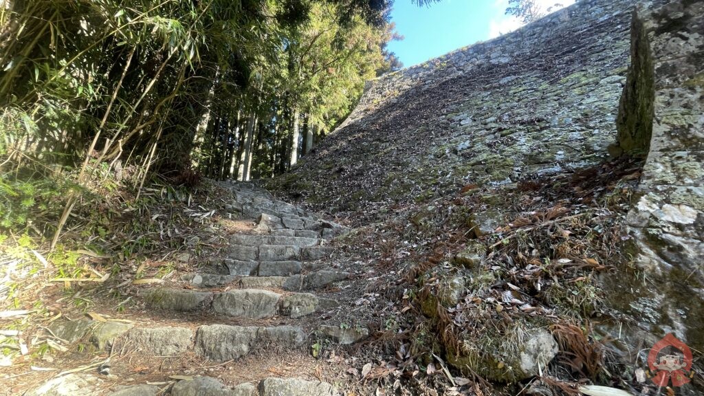 岩村城の御城印ガイド|女城主の城として知られる日本三大山城を歩く